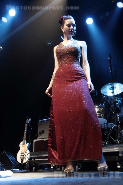 CHRYSTA BELL - 2014-03-21 - PARIS - CentQuatre - Salle 200 - 